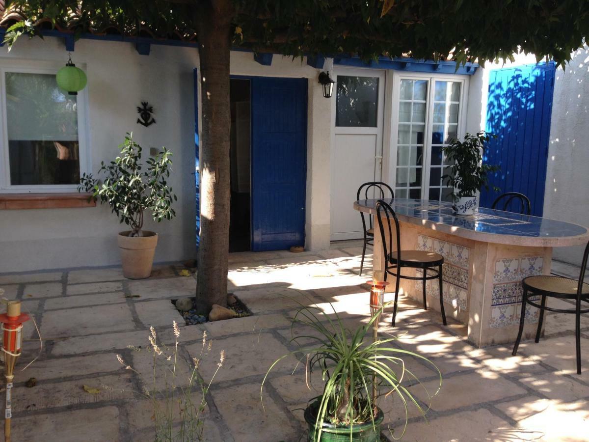 Seb&Laeti Guesthouse Saint-Laurent-d'Aigouze Ngoại thất bức ảnh